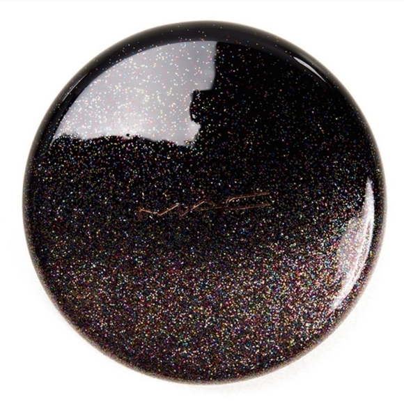 M.A.C RISING STAR Opalescent Powder Highlighter ~ .35oz/10g - Picture 2 of 5